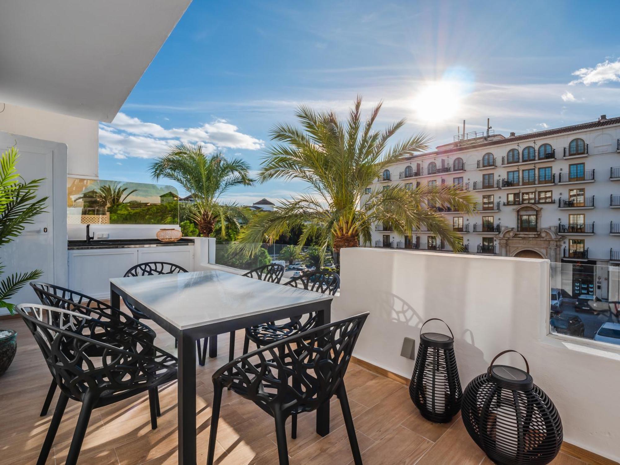 3 Bdrm Stylish Apt W Pool In Puerto Banus 마르베야 외부 사진
